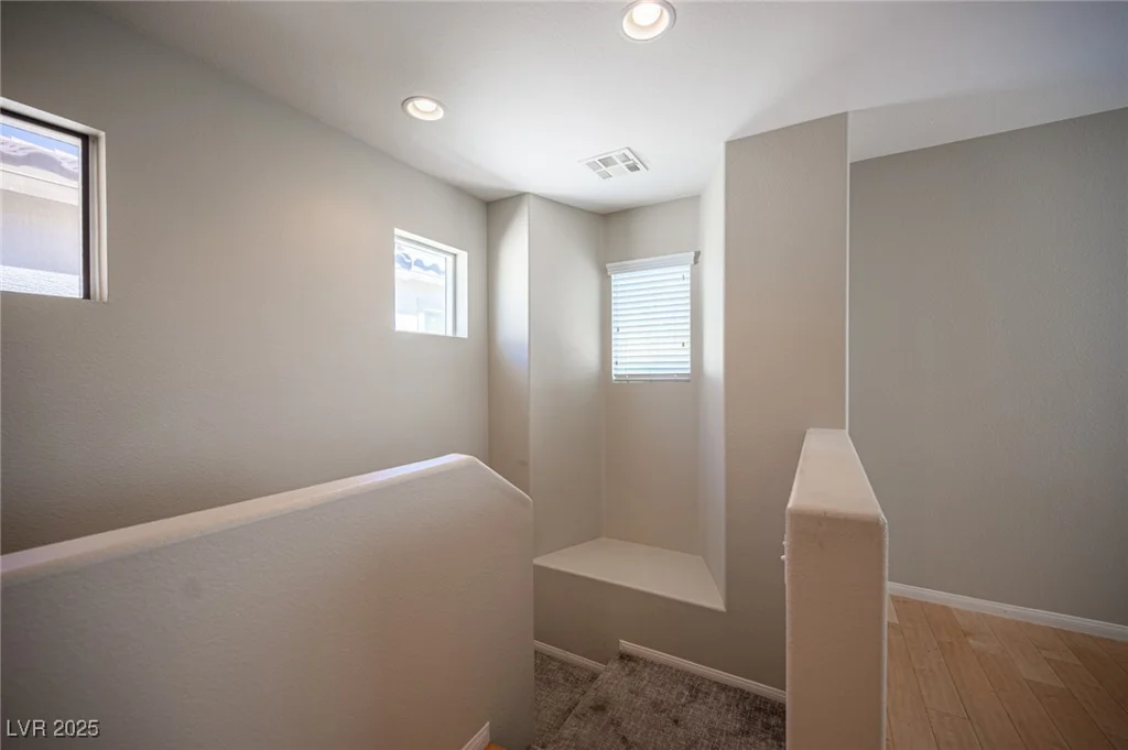 8368 Creek Canyon, Las Vegas, NV 89113