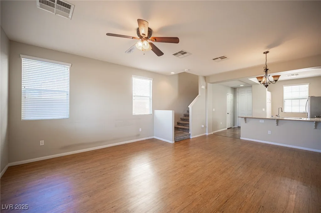 8368 Creek Canyon, Las Vegas, NV 89113