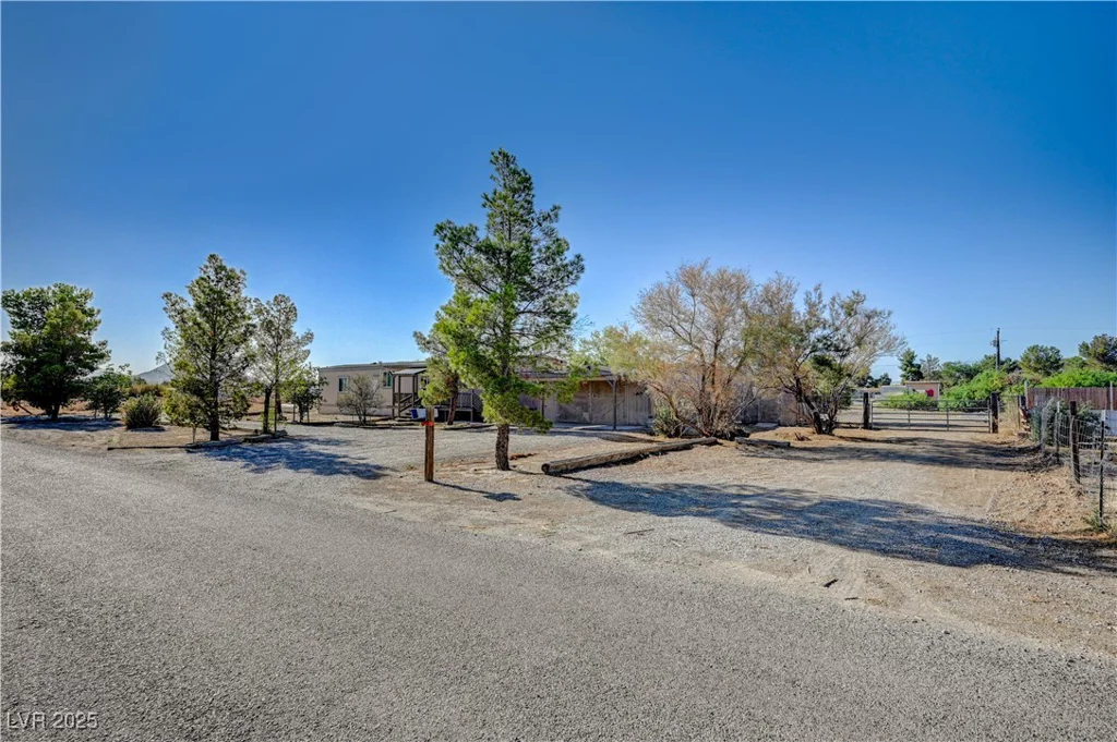 640 Alaska, Pahrump, NV 89060