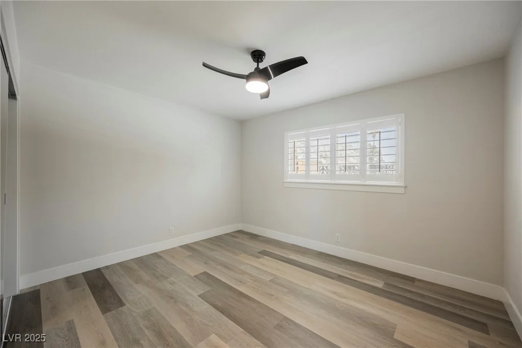1712 Oakey, Las Vegas, NV 89104