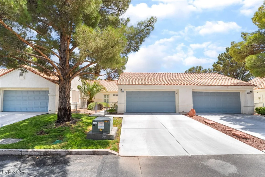 2253 Van Gogh, Henderson, NV 89074