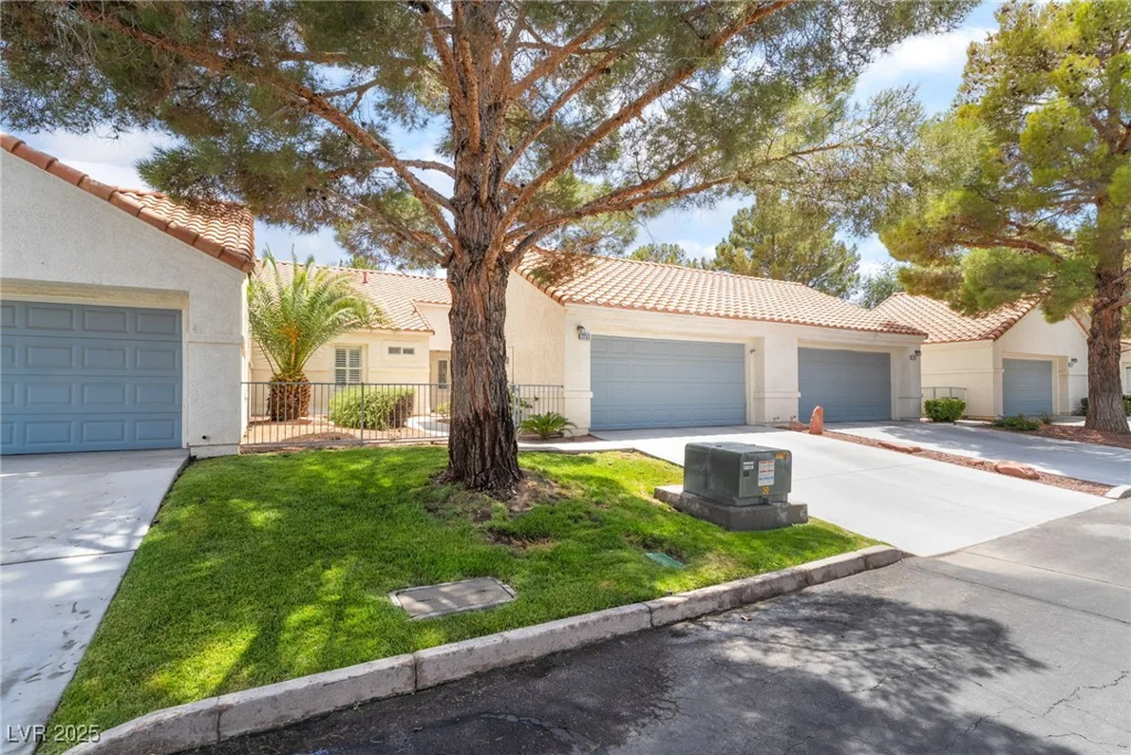 2253 Van Gogh, Henderson, NV 89074