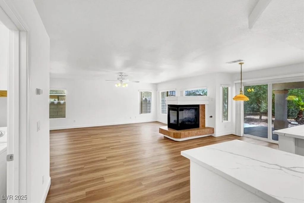 9824 Babys Breath, Las Vegas, NV 89183