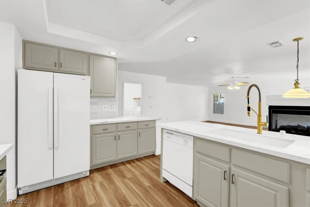 9824 Babys Breath, Las Vegas, NV 89183