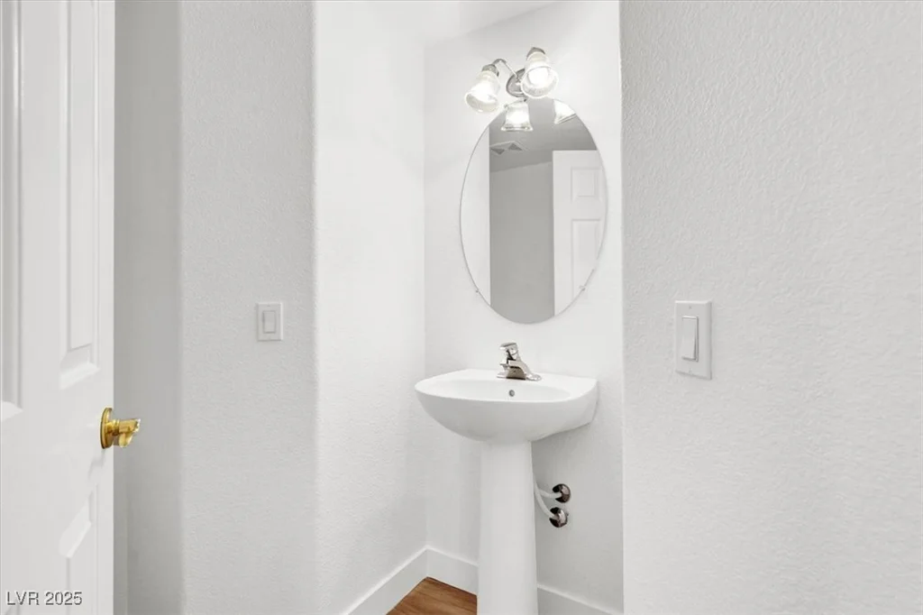 9824 Babys Breath, Las Vegas, NV 89183
