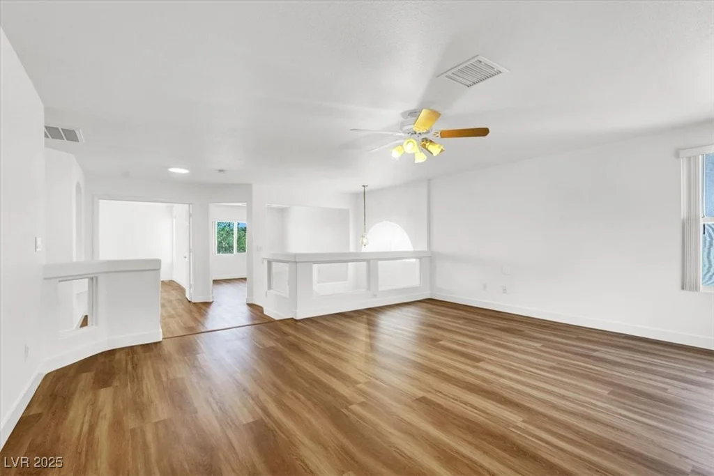 9824 Babys Breath, Las Vegas, NV 89183