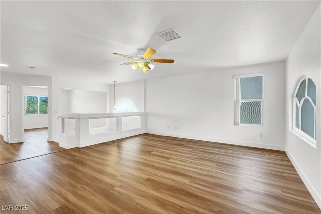 9824 Babys Breath, Las Vegas, NV 89183