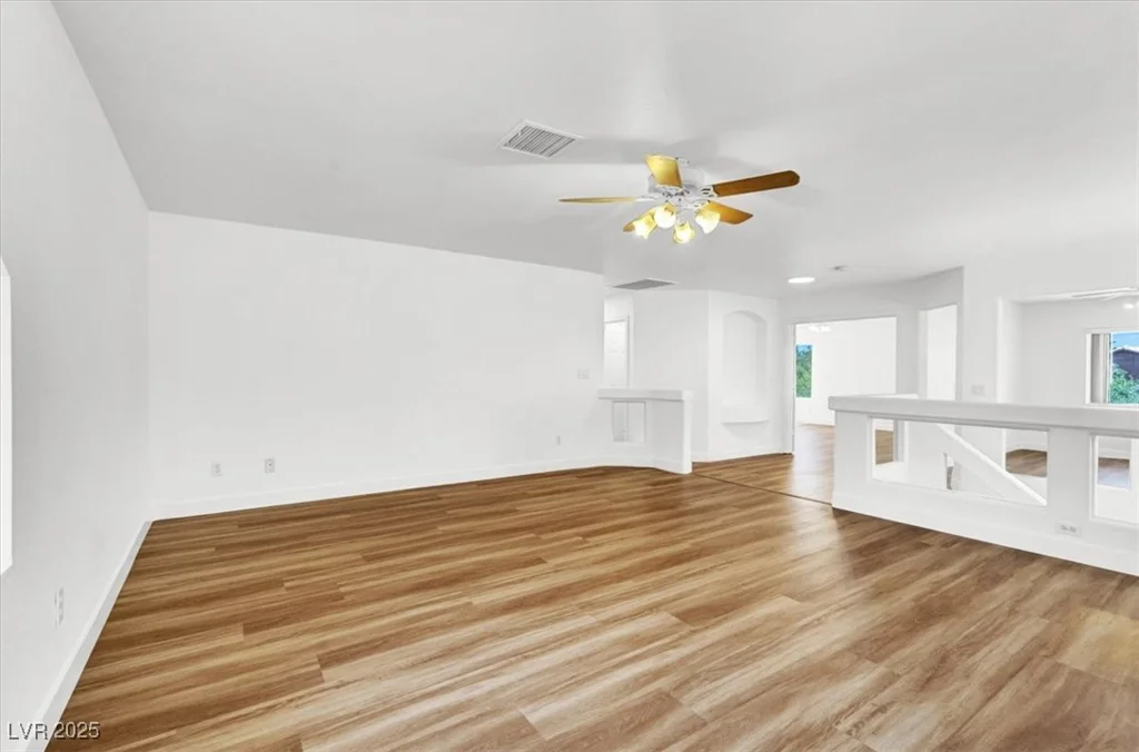 9824 Babys Breath, Las Vegas, NV 89183