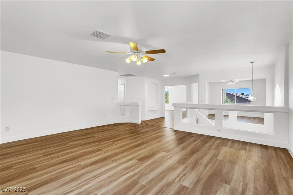 9824 Babys Breath, Las Vegas, NV 89183