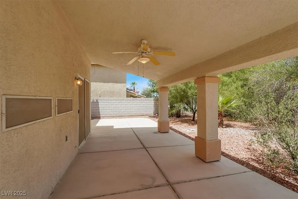 9824 Babys Breath, Las Vegas, NV 89183