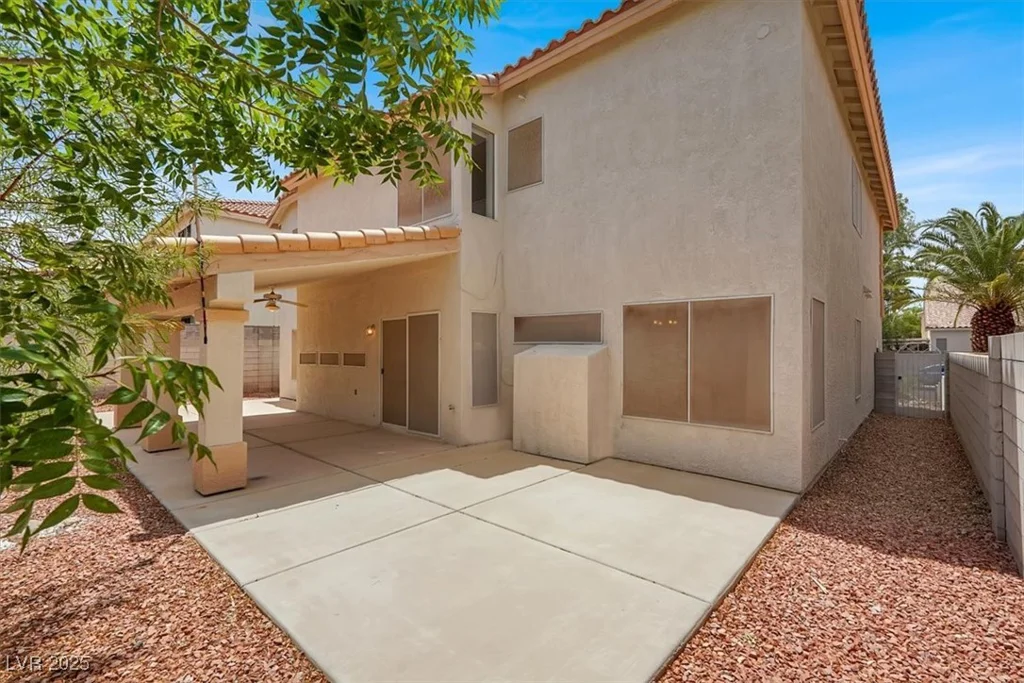 9824 Babys Breath, Las Vegas, NV 89183