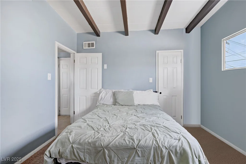 10 Ronald, Las Vegas, NV 89110