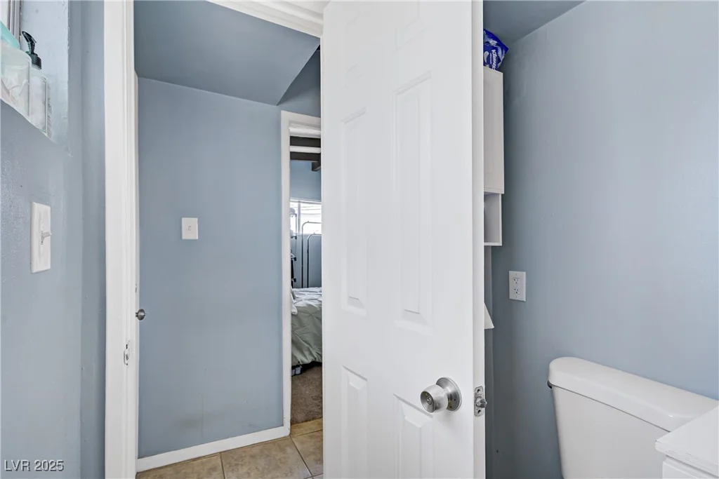 10 Ronald, Las Vegas, NV 89110