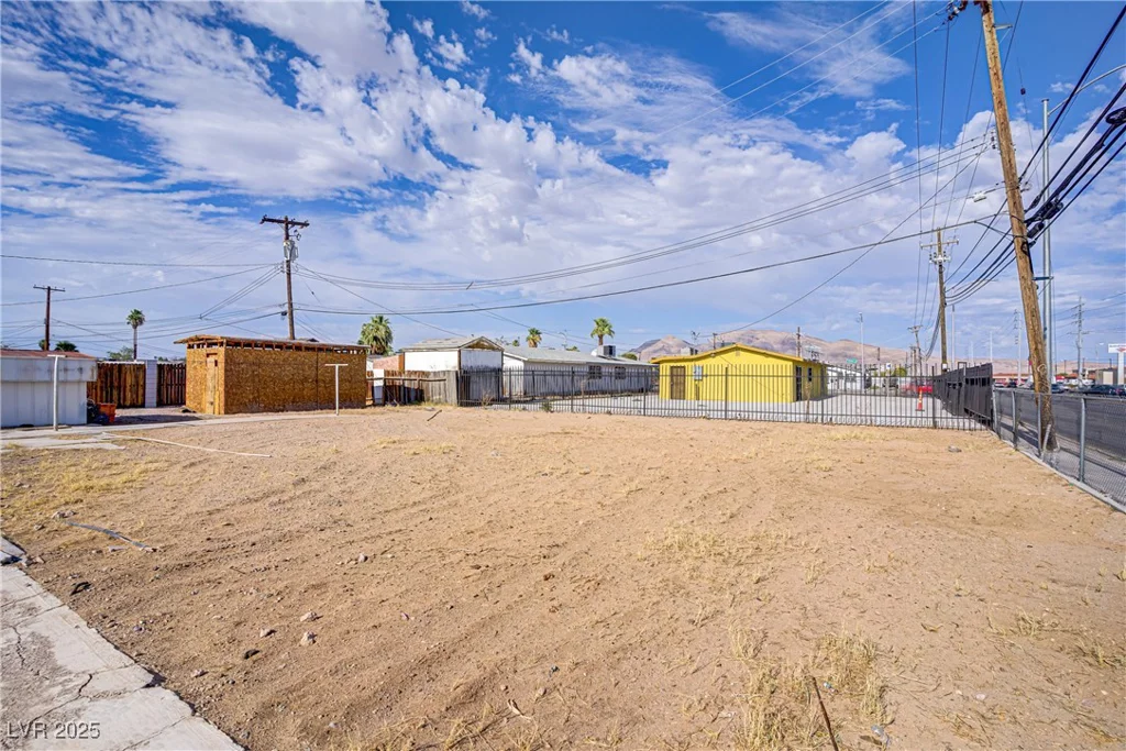 10 Ronald, Las Vegas, NV 89110