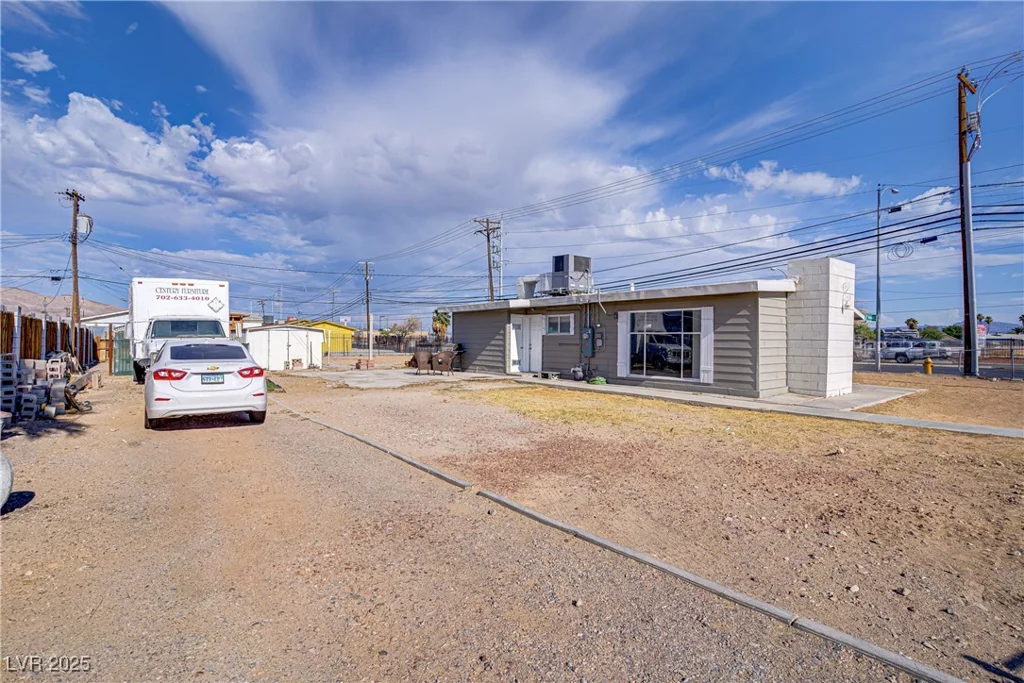 10 Ronald, Las Vegas, NV 89110