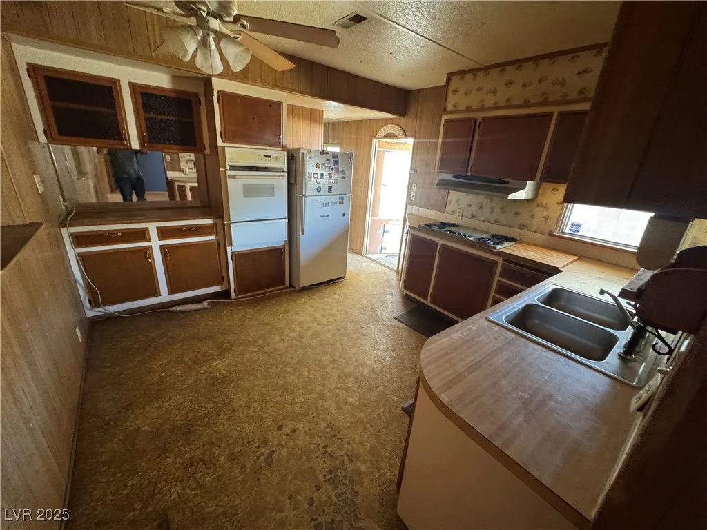 6014 Rocky Mountain, Las Vegas, NV 89156
