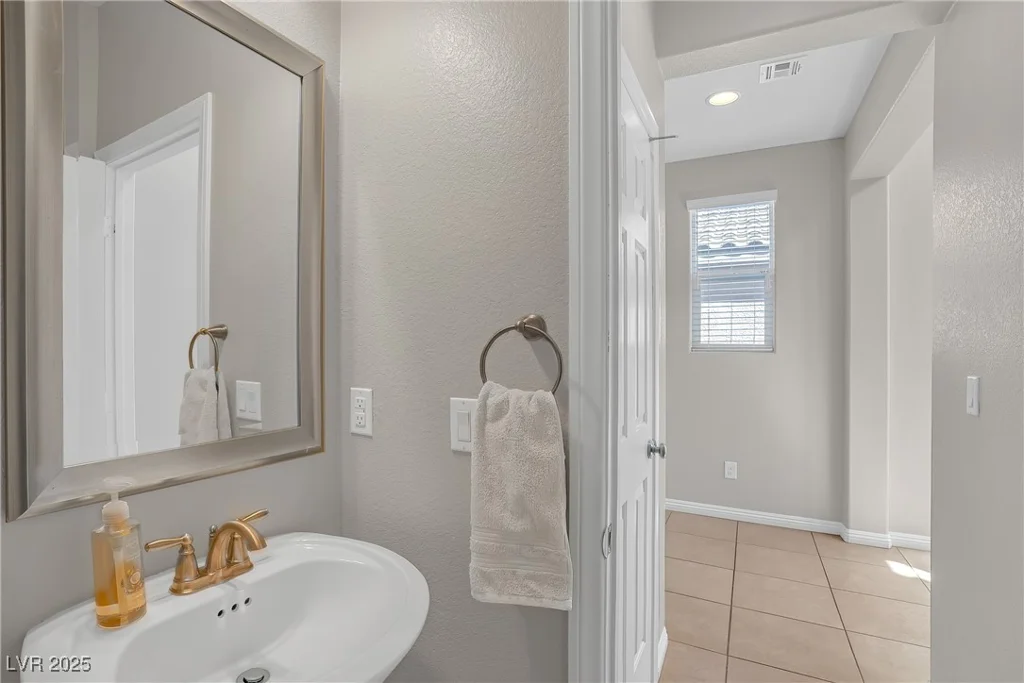 7837 Hamilton Pool Drive, Las Vegas, NV 89113