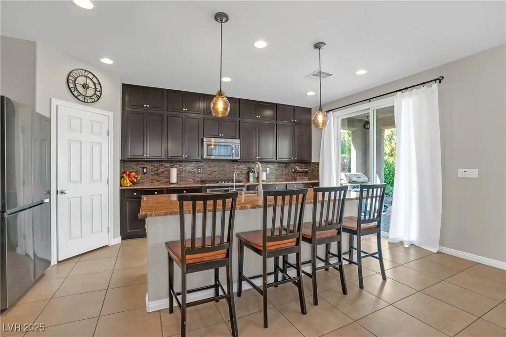 7837 Hamilton Pool Drive, Las Vegas, NV 89113