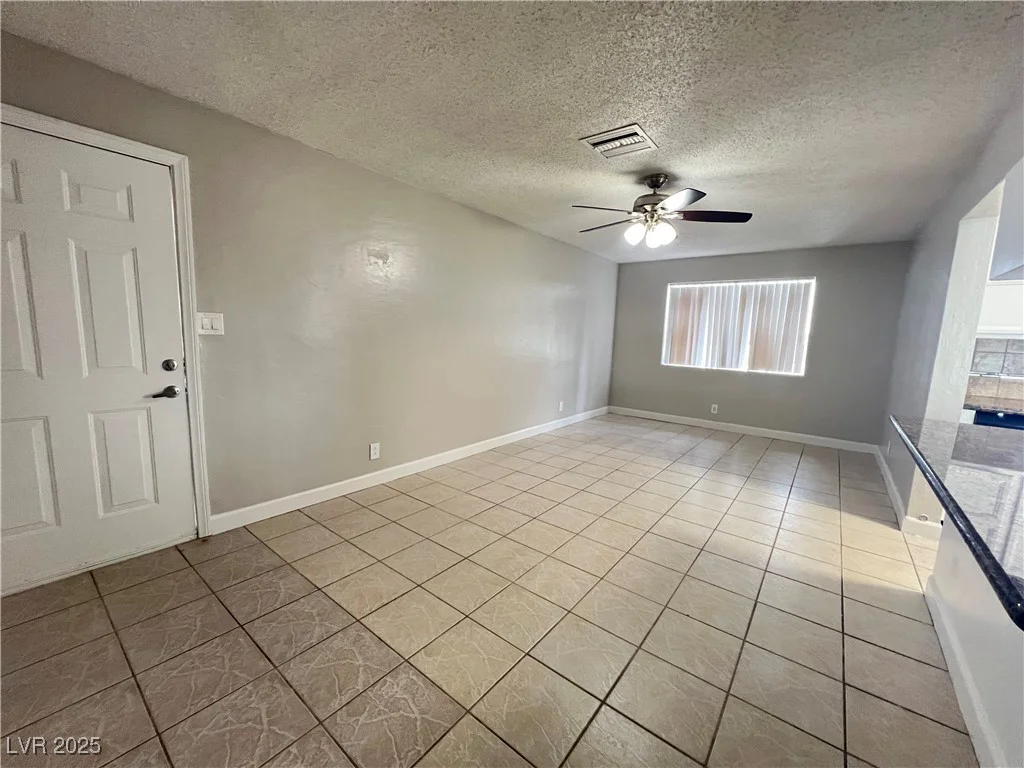 1338 Smoke Tree, Las Vegas, NV 89108