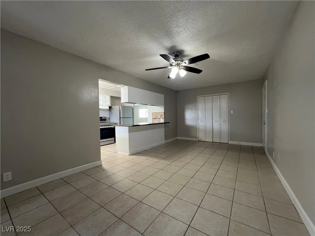1338 Smoke Tree, Las Vegas, NV 89108
