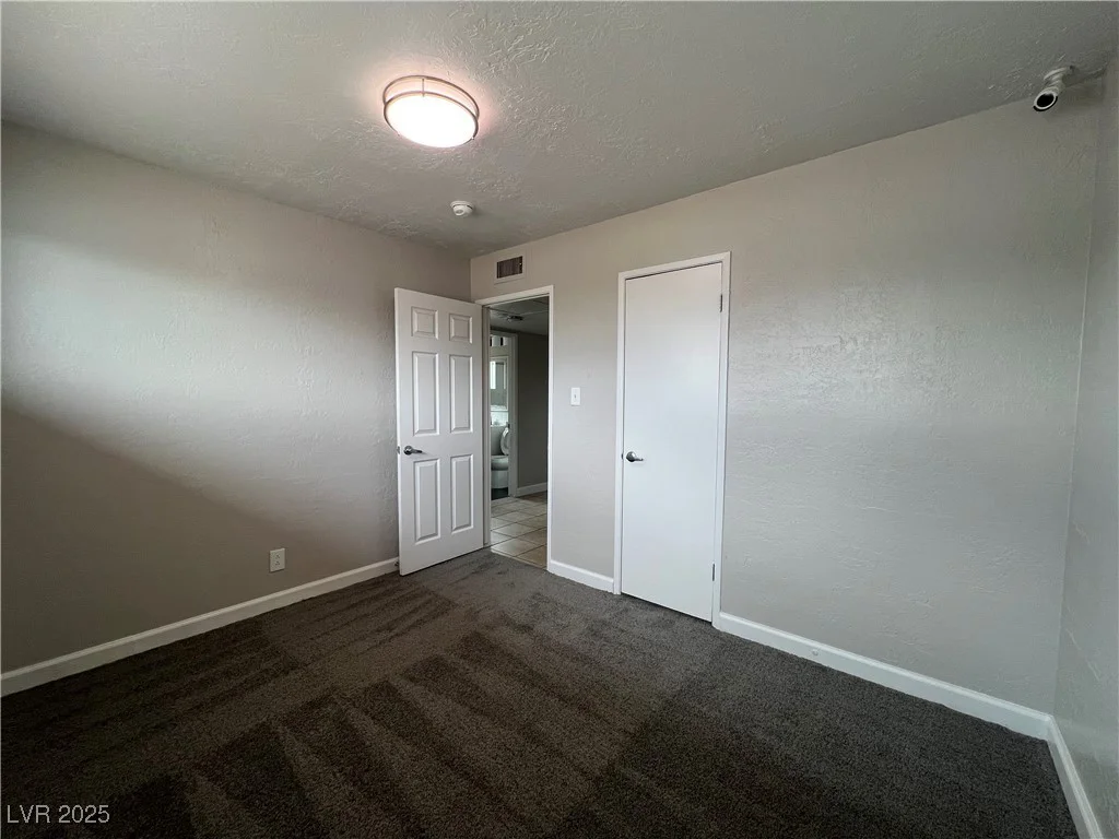 1338 Smoke Tree, Las Vegas, NV 89108