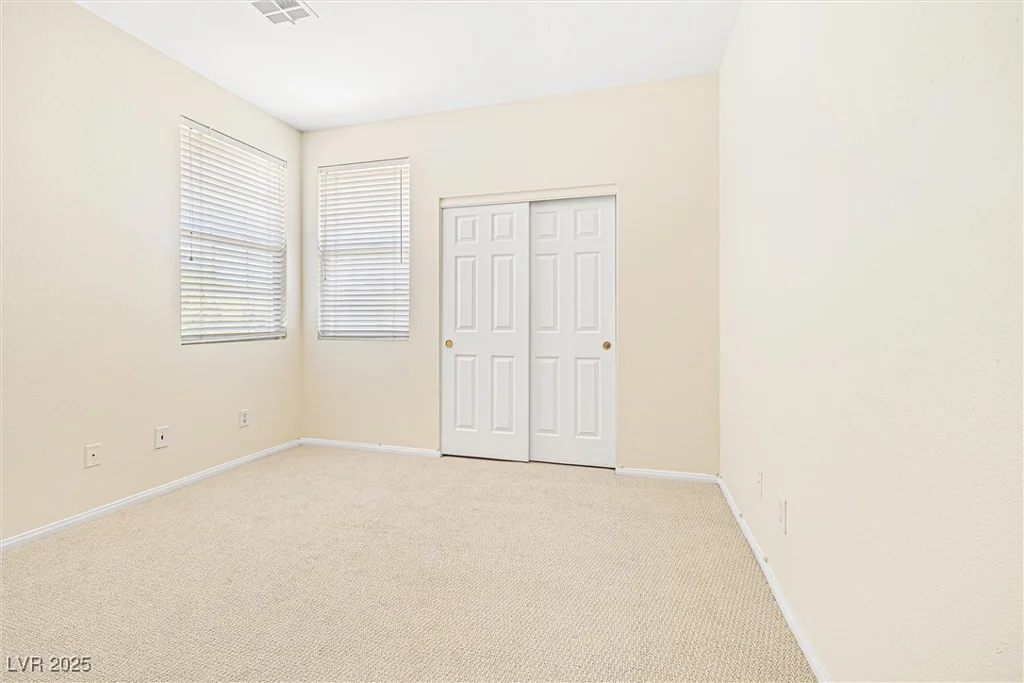 6048 Halehaven, Las Vegas, NV 89110