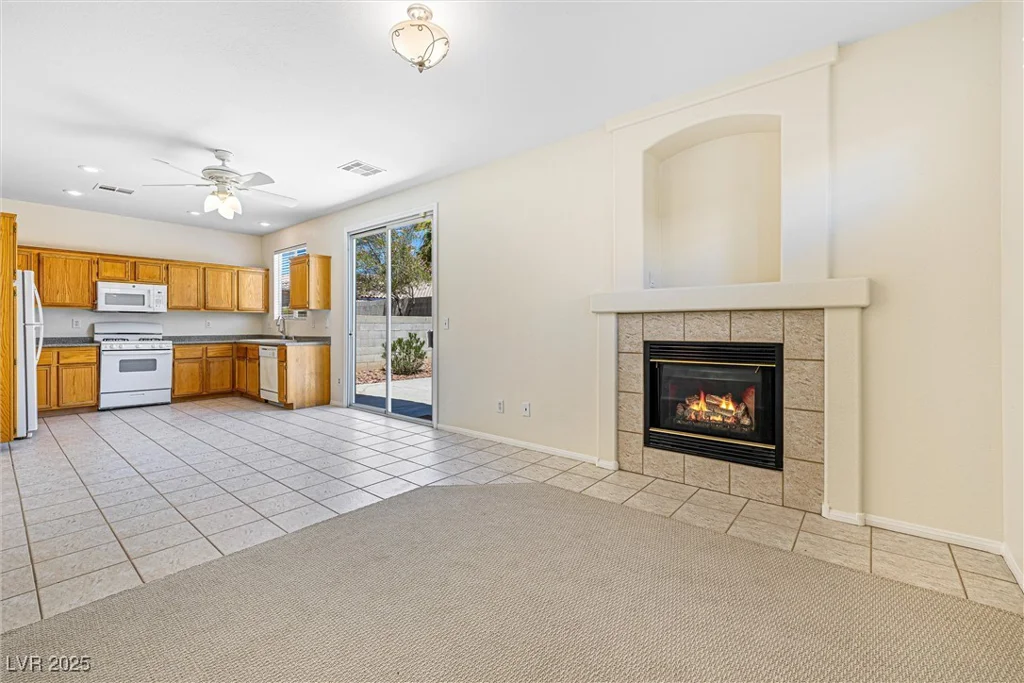 6048 Halehaven, Las Vegas, NV 89110