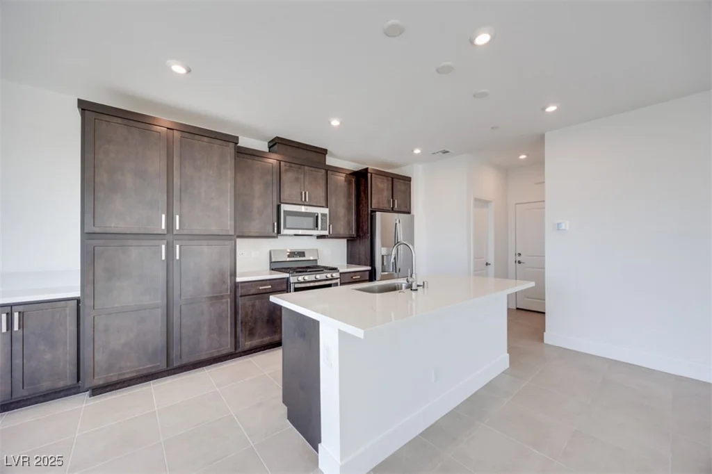 860 Echelon, Las Vegas, NV 89138