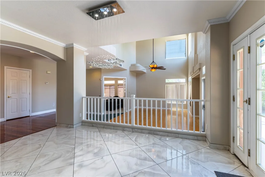 8960 Lansberry, Las Vegas, NV 89147