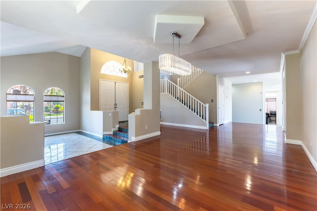 8960 Lansberry, Las Vegas, NV 89147