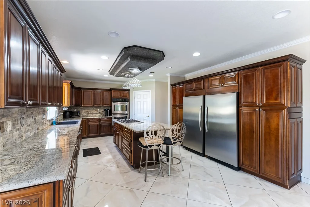 8960 Lansberry, Las Vegas, NV 89147