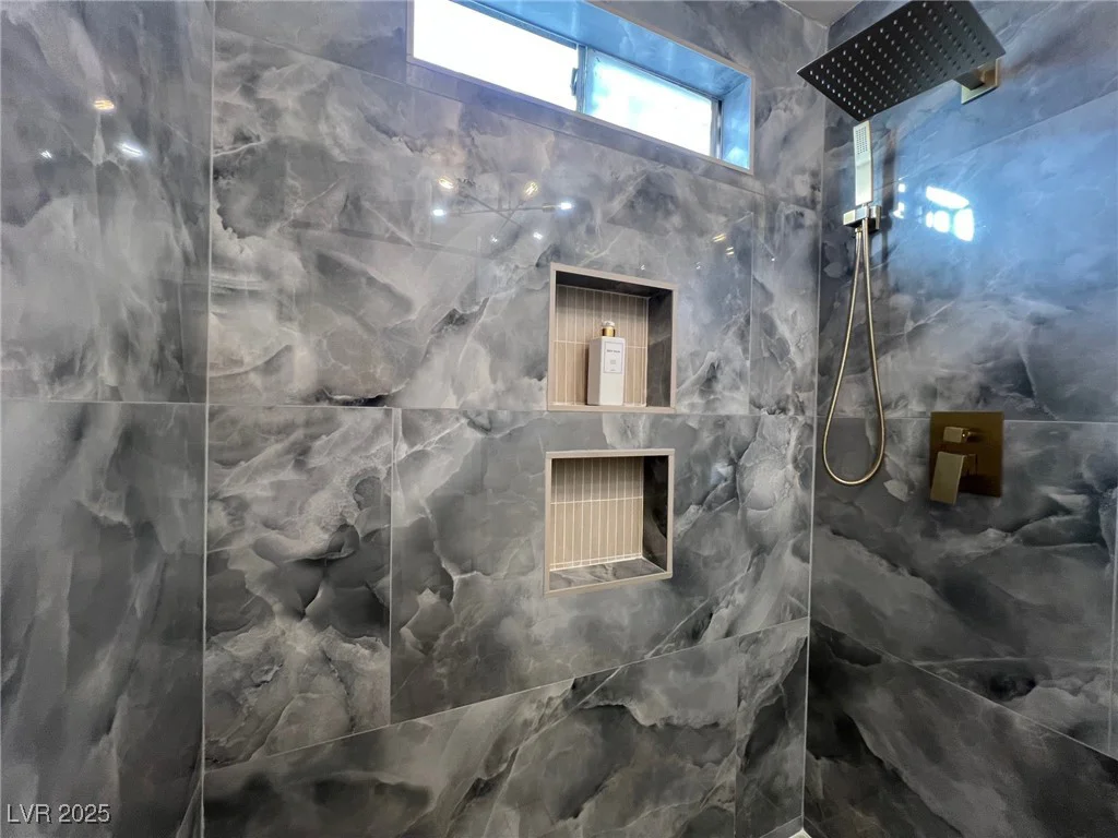 2712 Rialto, Las Vegas, NV 89108