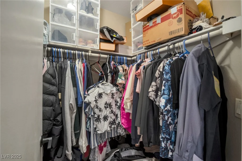 6388 Extreme Shear, Henderson, NV 89011
