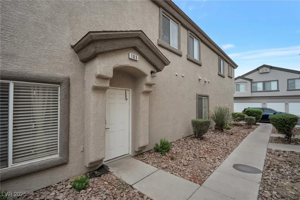 6388 Extreme Shear, Henderson, NV 89011