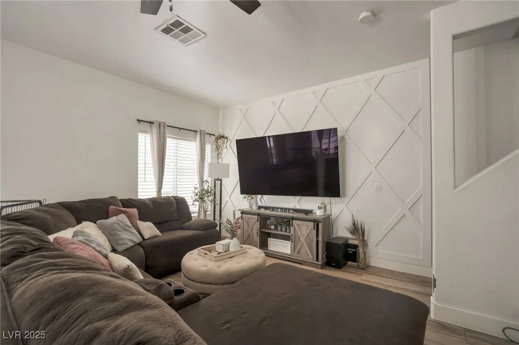 6388 Extreme Shear, Henderson, NV 89011