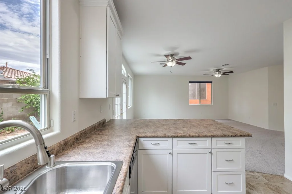 7917 Aviano Pines, Las Vegas, NV 89129