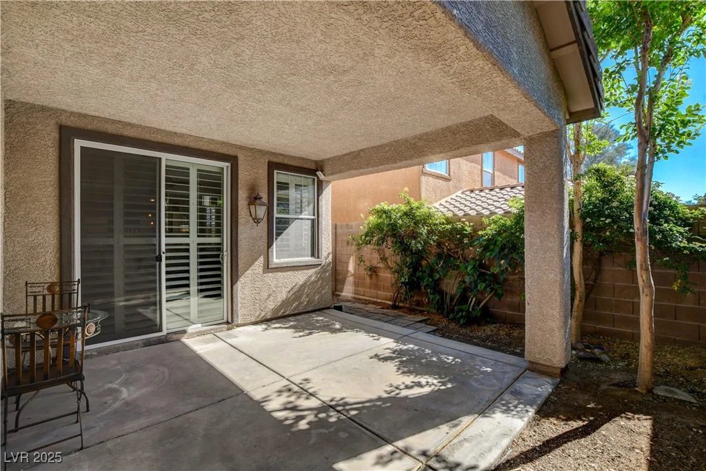 165 Calm Morning, Henderson, NV 89002