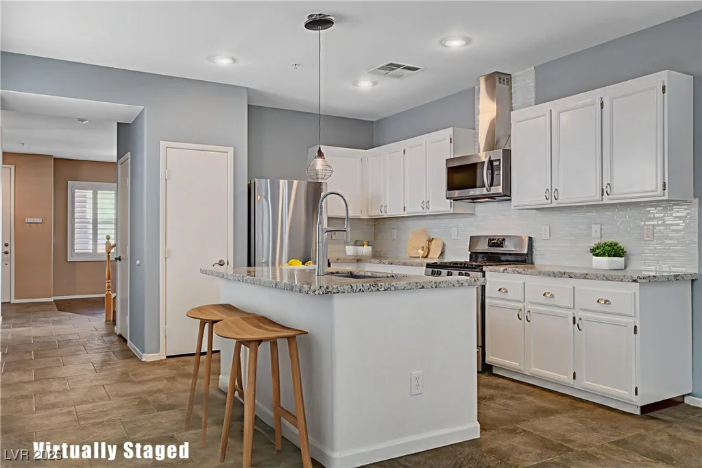 165 Calm Morning, Henderson, NV 89002