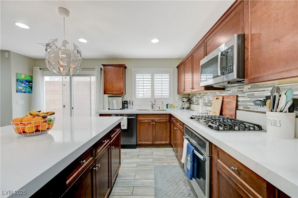 10722 RED BADGE, Las Vegas, NV 89166