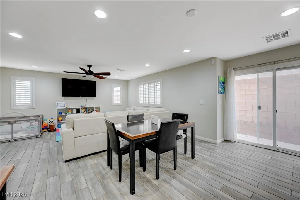 10722 RED BADGE, Las Vegas, NV 89166