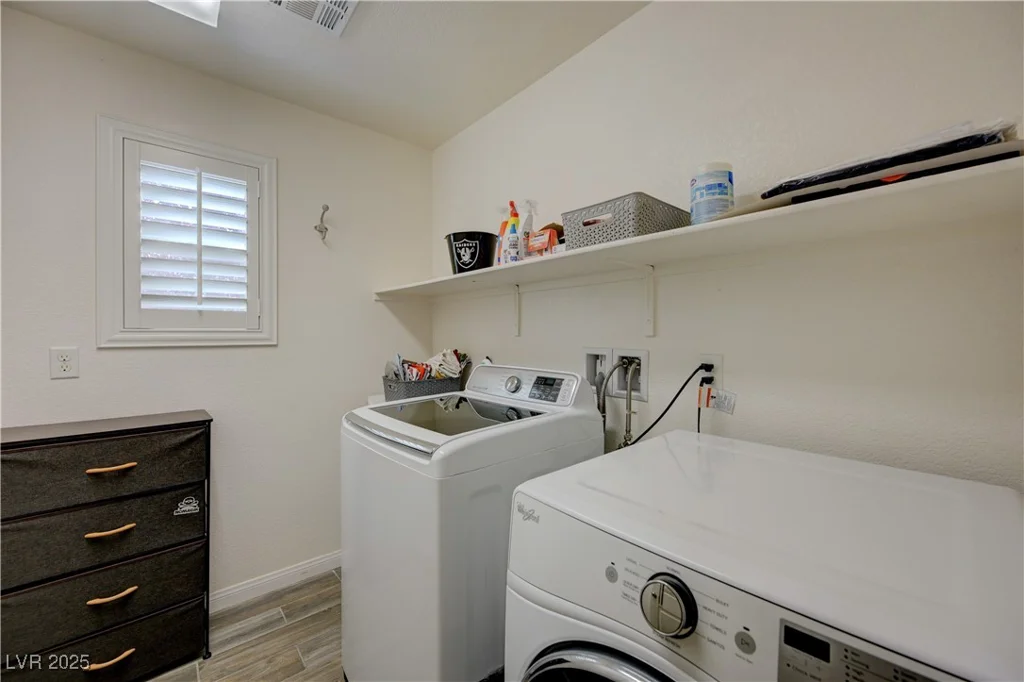 10722 RED BADGE, Las Vegas, NV 89166