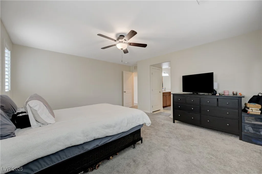 10722 RED BADGE, Las Vegas, NV 89166