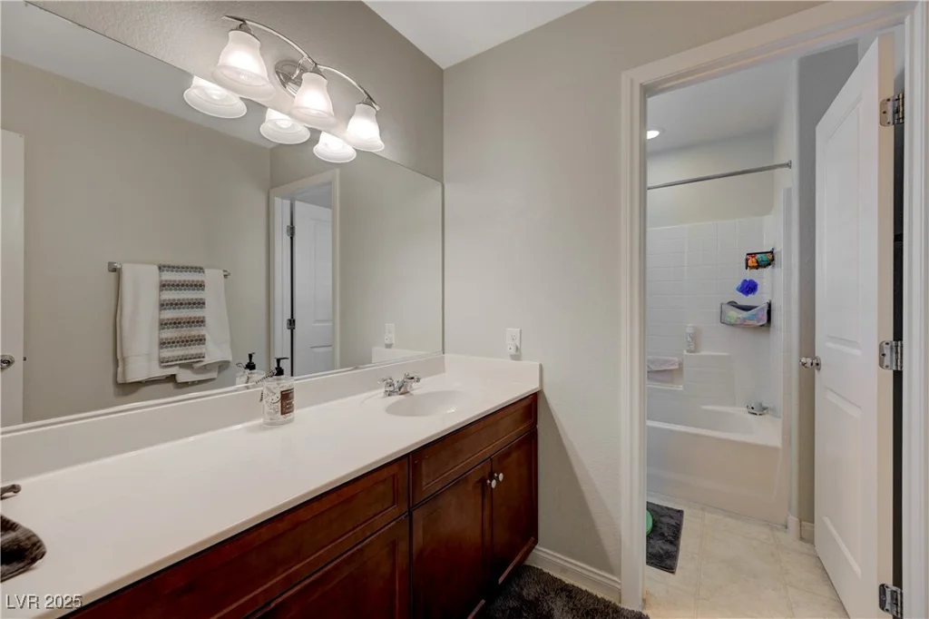 10722 RED BADGE, Las Vegas, NV 89166