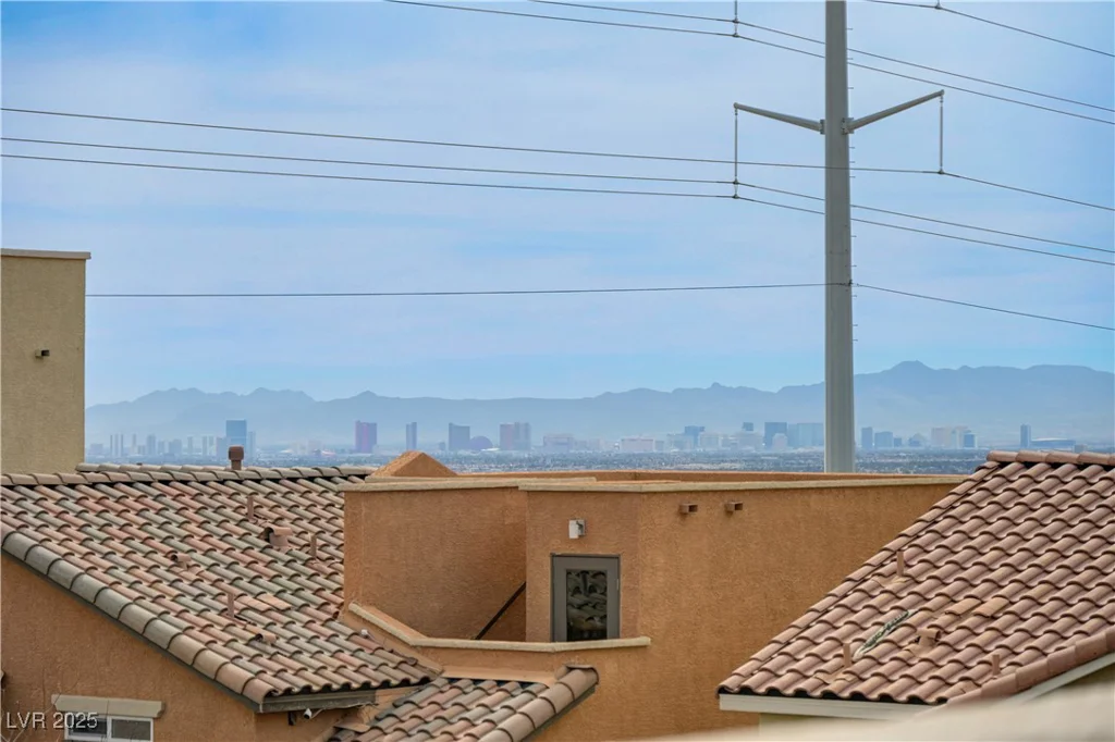 10722 RED BADGE, Las Vegas, NV 89166