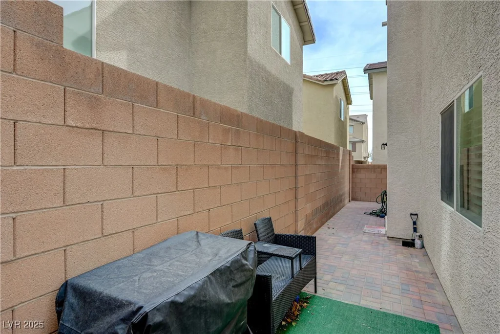 10722 RED BADGE, Las Vegas, NV 89166