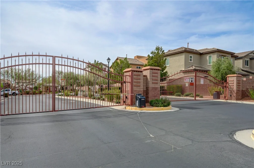10722 RED BADGE, Las Vegas, NV 89166