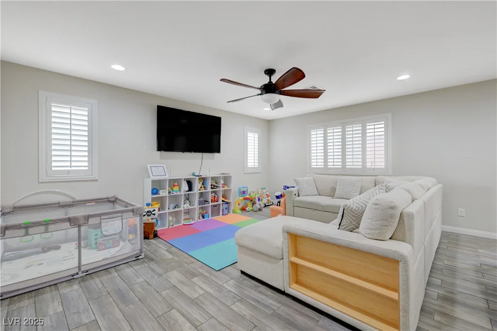 10722 RED BADGE, Las Vegas, NV 89166
