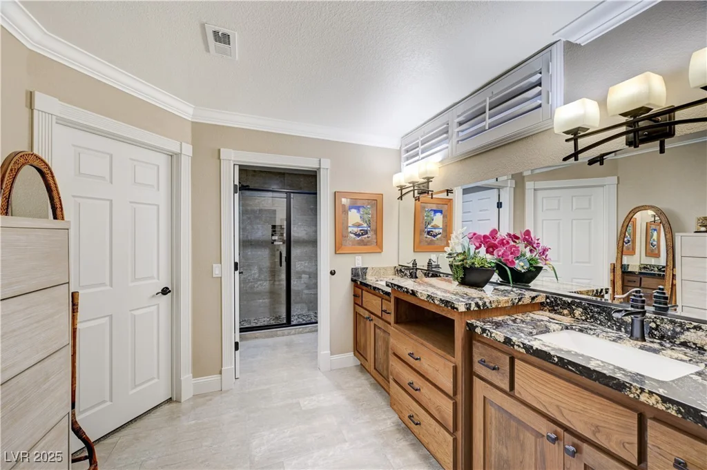 10800 Albright, Las Vegas, NV 89134