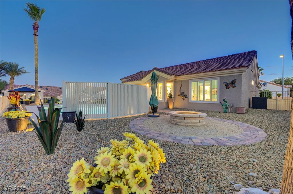 10800 Albright, Las Vegas, NV 89134