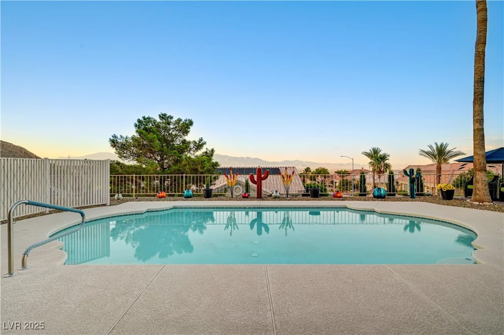 10800 Albright, Las Vegas, NV 89134